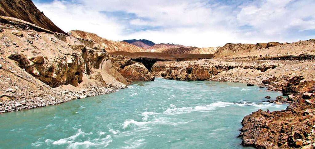 The-sacred-river-Sindhu-Indus
